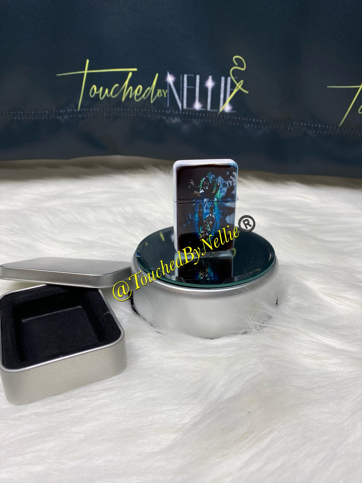 White Stainless Steel Flip-Top Oil Flint Lighter - Customizable