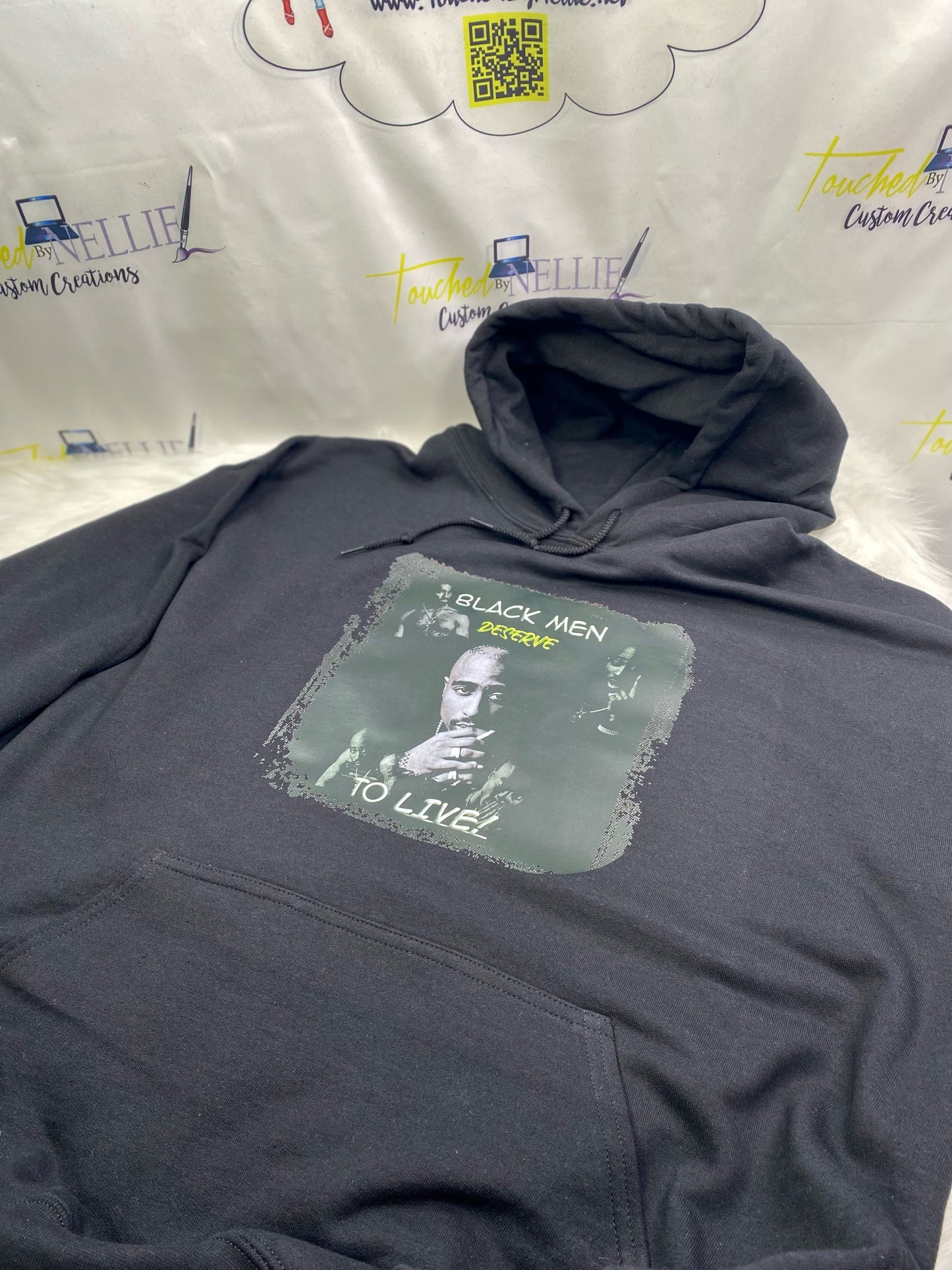 Black Men Deserve To Live - Hoodie